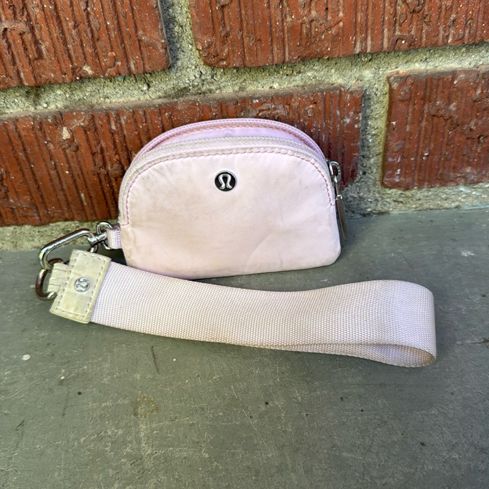 Lululemon Wrist Pouch
